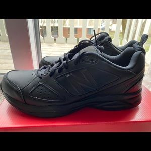 Brand new New Balance men’s MX623AB3 size US 9.